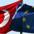 Banderas de Turquía y Europa.